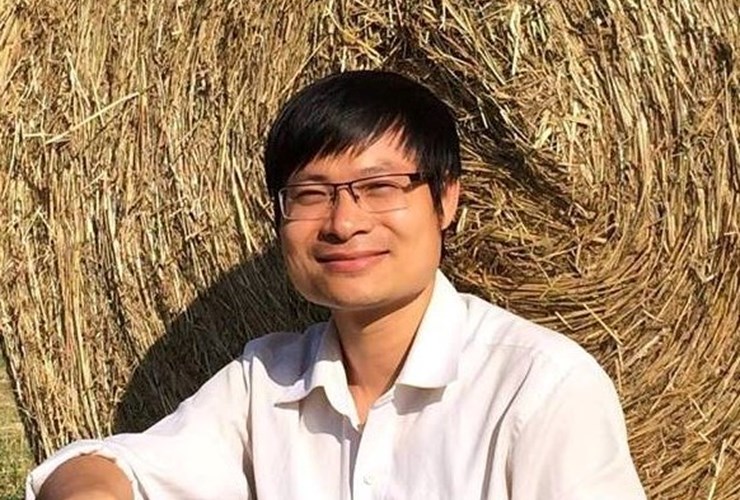 Dr. Huu Du Nguyen